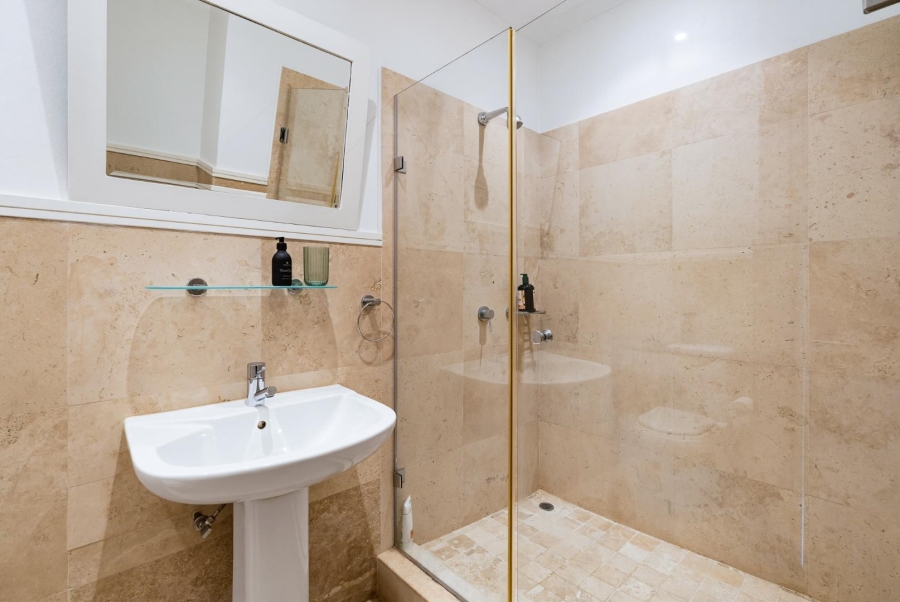 3 Bedroom Property for Sale in Higgovale Western Cape